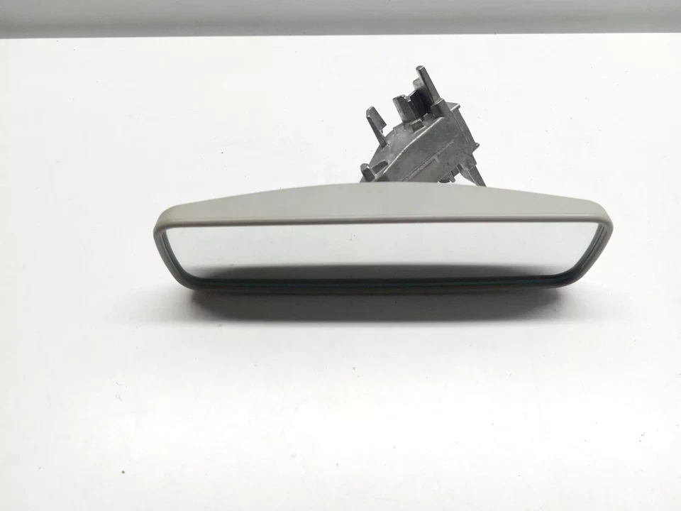 DACIA SANDERO MK3 2022 REAR VIEW MIRROR MANUAL DIMMING - Image 4 of 4