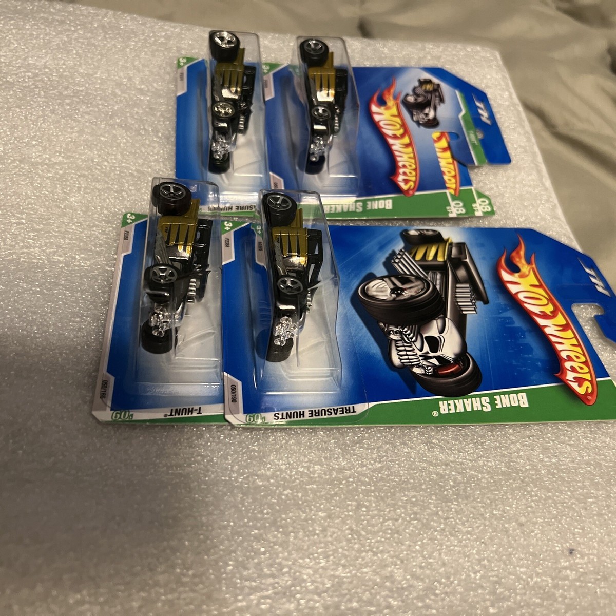 2009 HOT WHEELS SUPER TREASURE HUNT BONE SHAKER +(3) MoreReg.2/Int