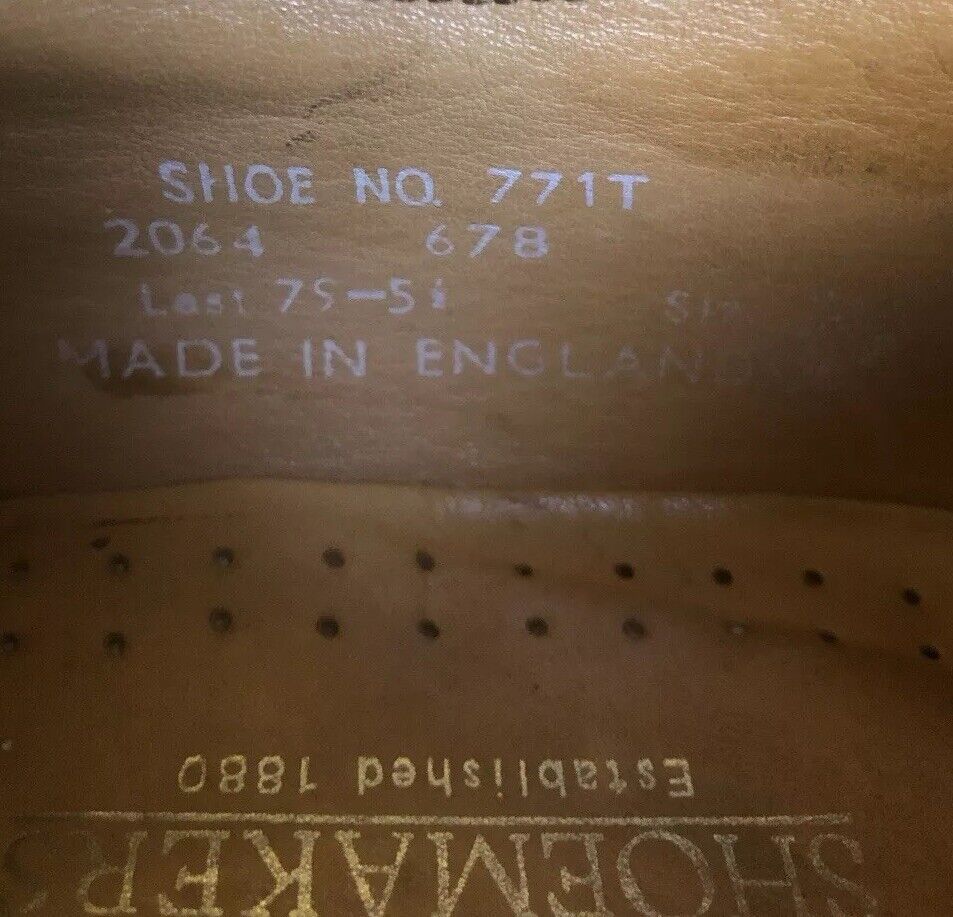 SAOLA LOAKE 771T: scarpe da uomo in pelle lucida bordeaux Derby Goodyear saldate: Regno Unito 8