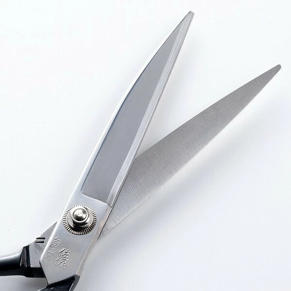 'SAHO' Shirogami Steel Edge  Sewing Scissors for Right Hander 240mm - Image 3 of 4