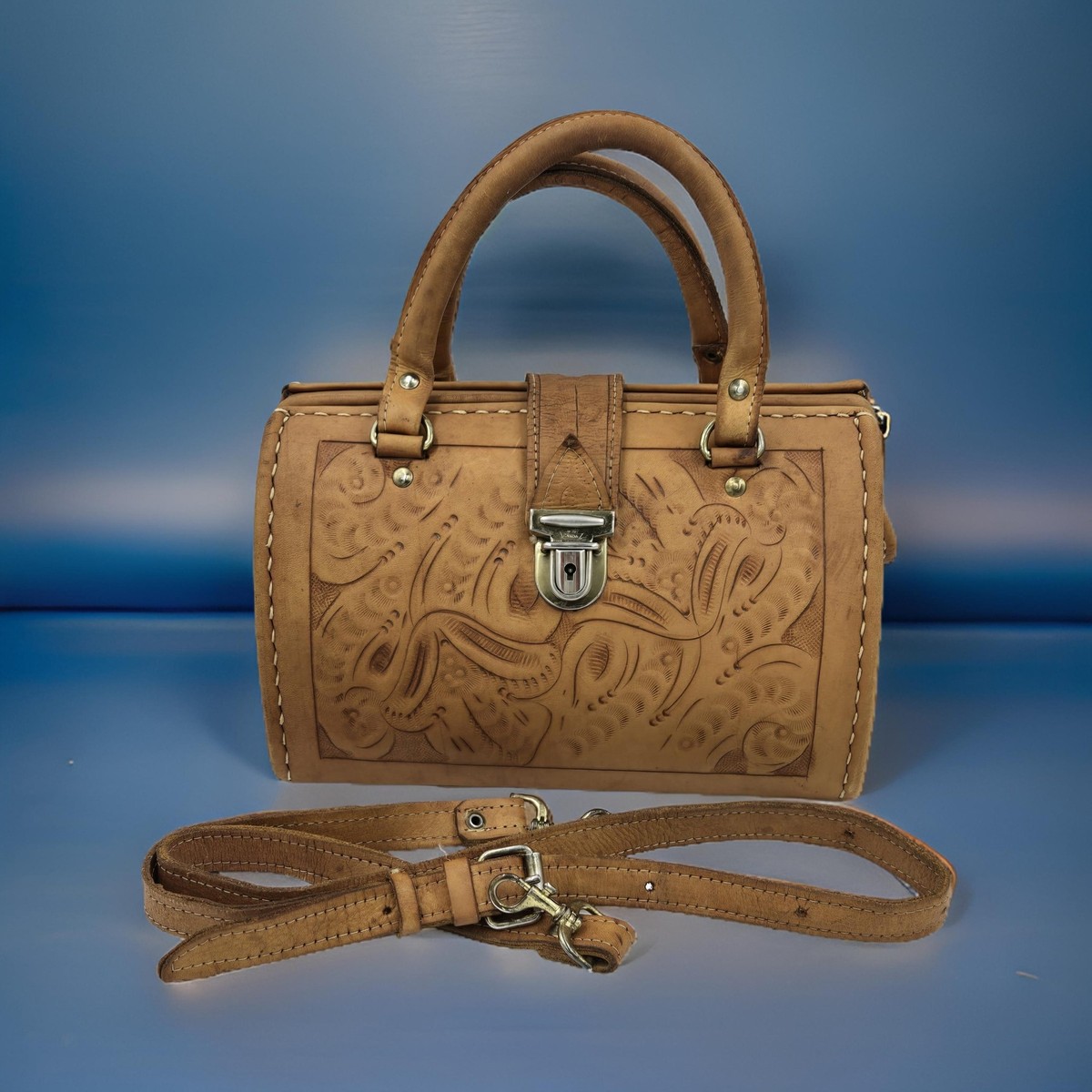 MR Canoa Industria Argentina Hand Tooled Leather Purse Doctor Bag