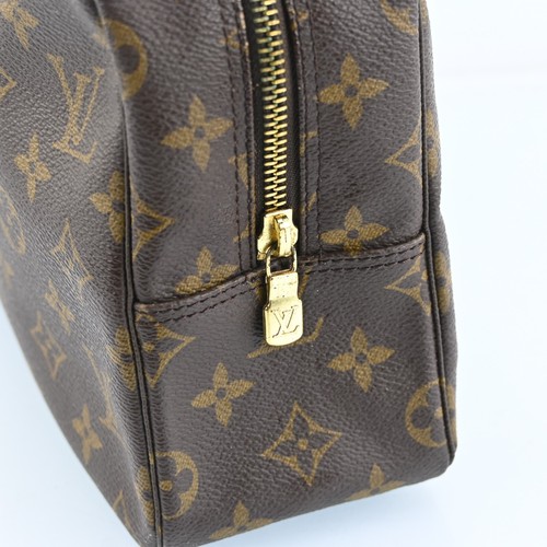 LOUIS VUITTON Trousse Toilette 28 Monogram Cosmetics Pouch "STICKY" P4202OS705 - Picture 11 of 20