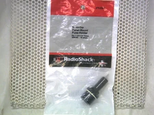 RadioShack Screw-Cap Panel-Mount Fuse Holder 270-0367