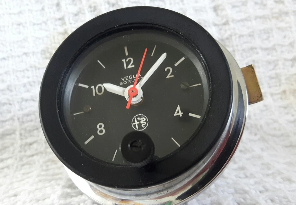 ALFA ROMEO 105 115 SERIES BERLINA GIULIA ARAÑA? CONSOLA SALPICADERO RELOJ Foto 3 de 4