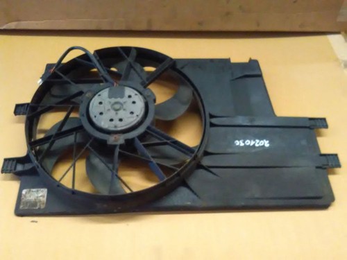 MERCEDES A-KLASSE (W168) A 140 Elektromotor Kühlerlüfter Lüfterzarge 1685000193