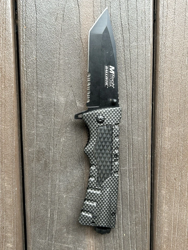Navaja de bolsillo de fibra de carbono MTECH BALLISTIC MT-A828TC EE. UU. Foto 2 de 4