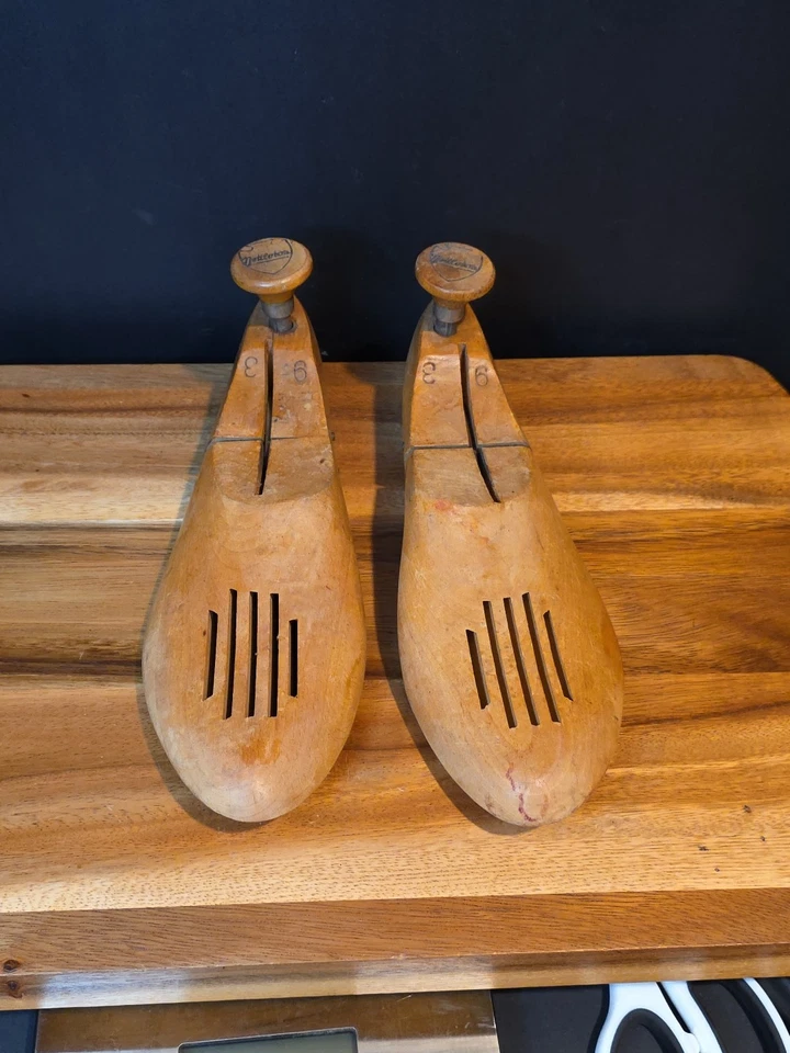 Antique Nettleton Wooden Shoe Stretchers/Trees - Image 2 of 4