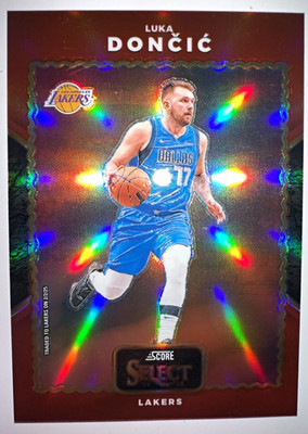 Panini Select 2024-25 Throwback Luka Dončić #11 Red Prizm /99