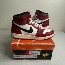 Size 5.5y - Jordan 1 Retro High OG Chicago Lost and Found GS 