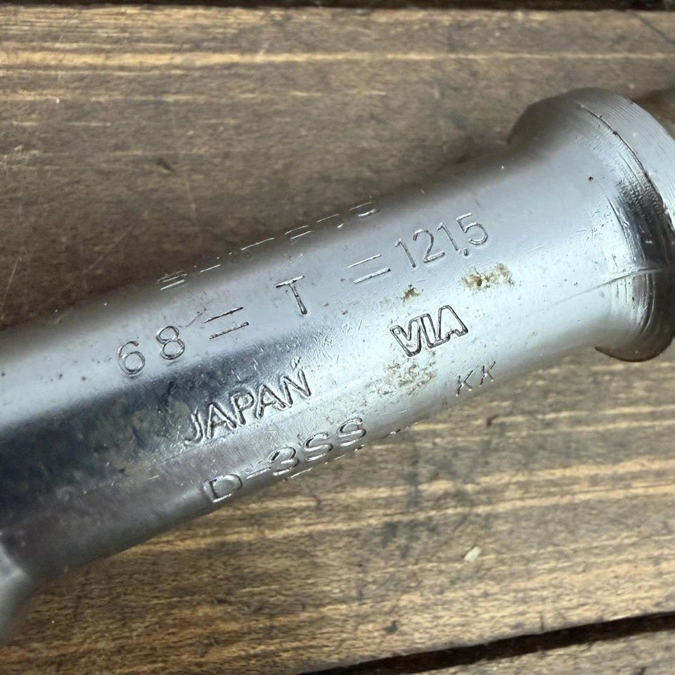 Vintage Shimano D-3SS Bottom Bracket Spindle 68 121.5 CrMo Square Taper Japan - Image 3 of 4