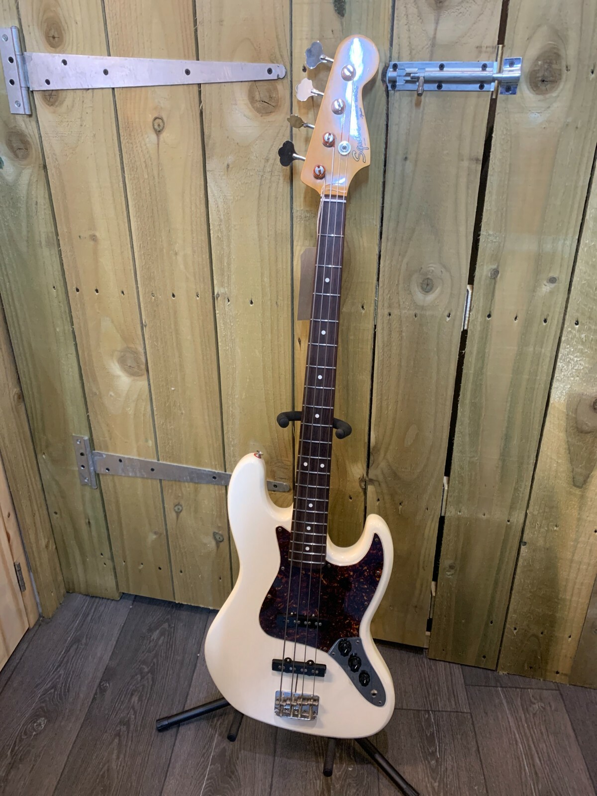 Venta de Jazz Bass Squier | 74 articulos de segunda mano