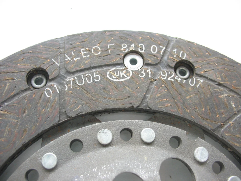 LUK 322023410 Mitnehmerscheibe Kupplungsreibscheibe - Neu ! - Bild 2 von 3