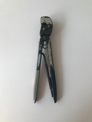 AMP 576779 Crimp Tool