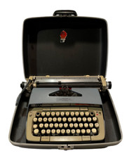 Smith-Corona SCM Classic 12 Portable Typewriter with hard case READ thumbnail