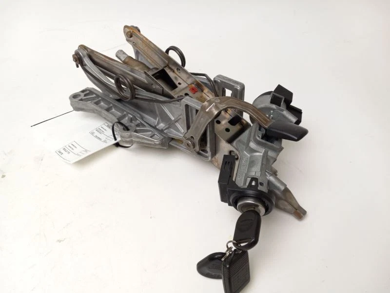 Ford Explorer 2008-2010 columna de dirección con llave de encendido Foto 4 de 4