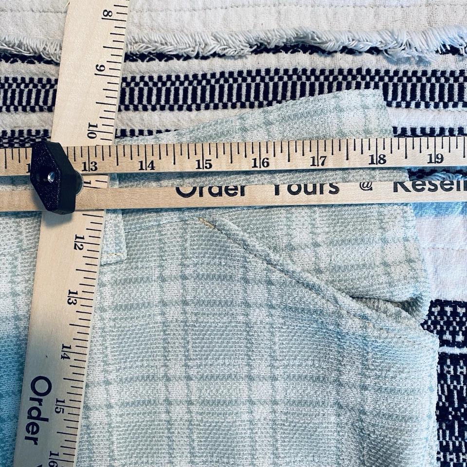 Vintage 70s SEARS Shorts Mens Size 36 PermaPrest Polyester Leisure Golf Green - Image 3 of 4