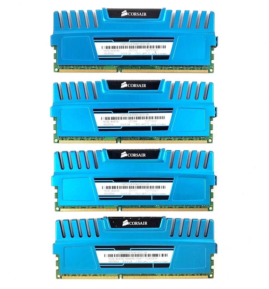 16GB Kit CORSAIR VENGEANCE Gaming Desktop Memory ( 4GB x4 ) DDR3-1600 PC3-12800U - Image 2 of 3