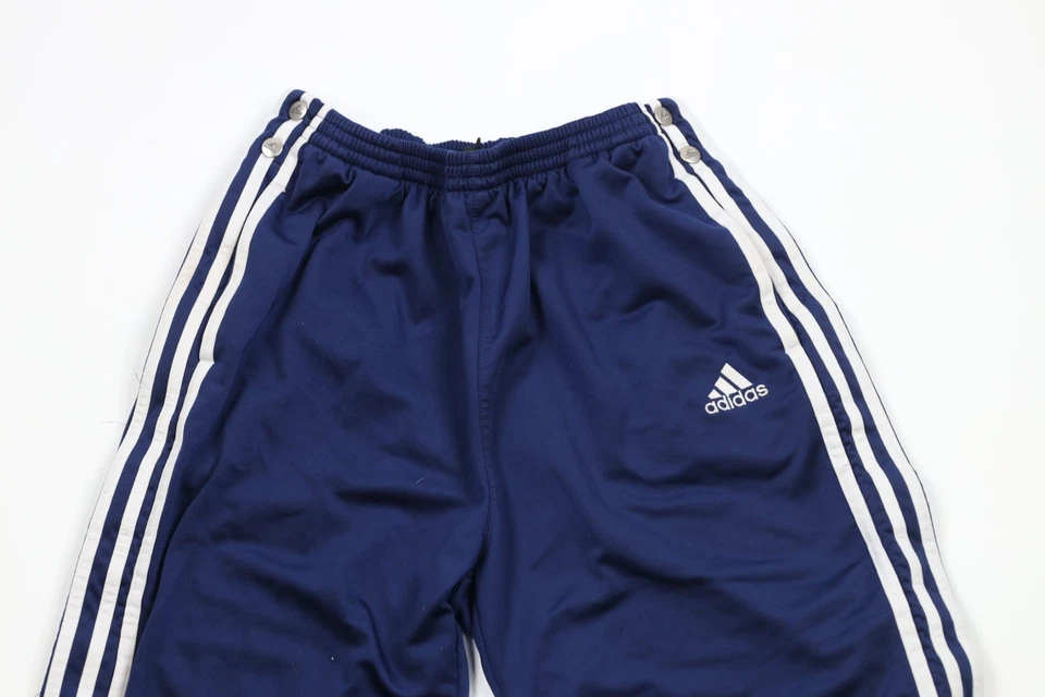 Calça de moletom listrada vintage anos 90 Adidas masculina pequena desgastada soletrar lágrimas - Imagem 2 de 4
