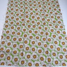 vintage quilting cotton fabric green yellow daisy flower 18x22