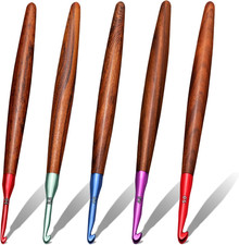 Crochet Hook Set, 5 Pcs Ergonomic Crochet Hooks, Colored Aluminum Crochet Hook w