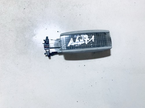 3b0947113 Innenraumleuchte Leseleuchte  Volkswagen Golf DE1225896-70