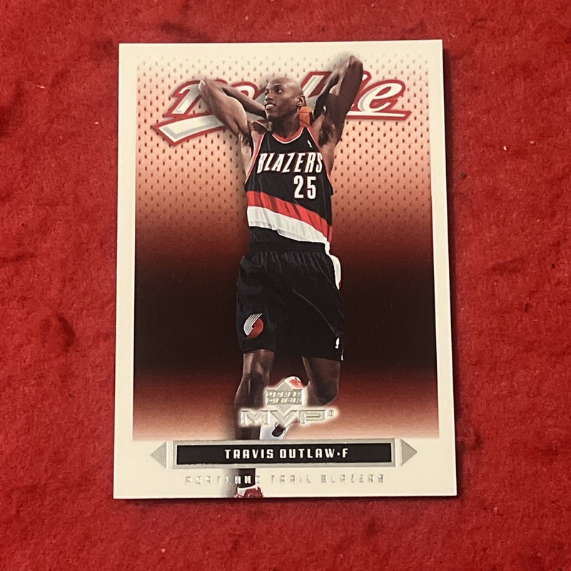 2003-04 UD MVP TRAVIS OUTLAW Rookie RC Card #223  NM  Trail Blazers