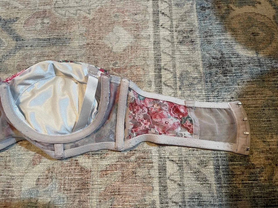 Бюстгальтер H&M с цветочным рисунком без бретелек - Изображение 2 из 4