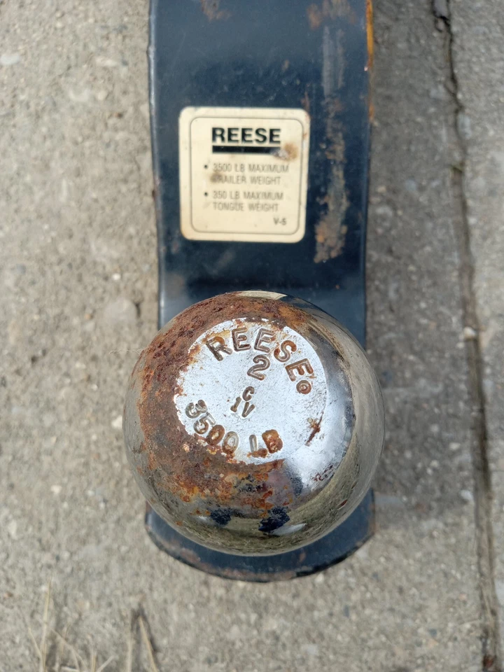 1996 Buick Park Avenue Reese Trailer Hitch Assembly As Pictured Foto 3 de 4