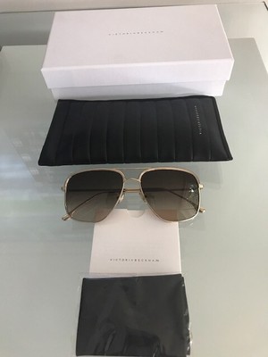 VICTORIA BECKHAM CLASSIC V VB200S Sunglasses $390 MSRP NEW 