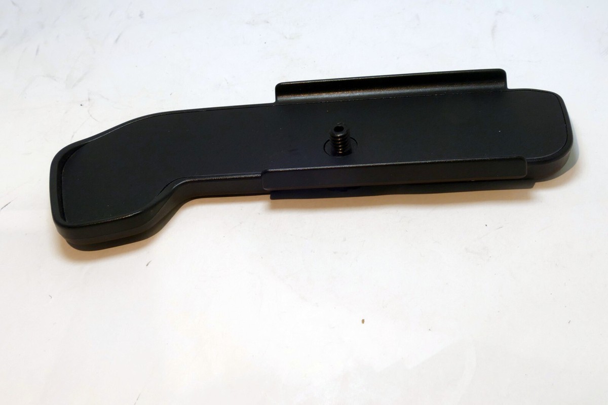 Nikon CF-41B Bottom Grip Plate for Nikon F4 Standard SLR film