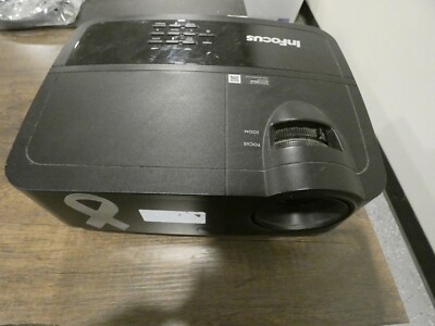InFocus IN112x 3200-Lumens SVGA DLP Projector HDMI VGA (800 Hours)