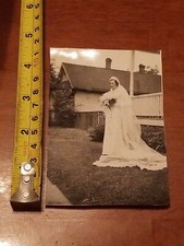 OLD VINTAGE WEDDING DRESS BRIDE TRAIL TRAIN 3