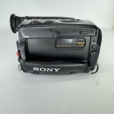 Vintage Sony Handycam CCD-TR5 Video8 Camcorder For Parts AF CCD 6x