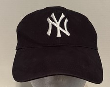 Fan Favorite Baseball Cap - NY Yankees - Adju...