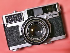  MINT Fujica 35 SE 35mm Film Rangefinder Camera Fujinon 45mm f1.9 From JAPAN
