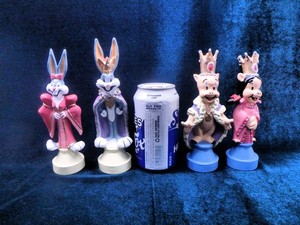 JGGG279: Rare Giant Luney Tunes Chess Set 1989 by Saratoga Mint