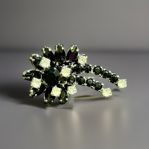 VTG La Rel Black & Clear Rhinestone Floral Spray Brooch – Signed, 2″