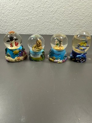 SeaWorld Collectible Animal Snow Globes Set Jacksonville Zoo Amelia Island