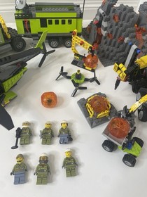 LEGO City Volcano Explorers LOT of 2 Sets Volcano Base 60124 & Helicopter 60123