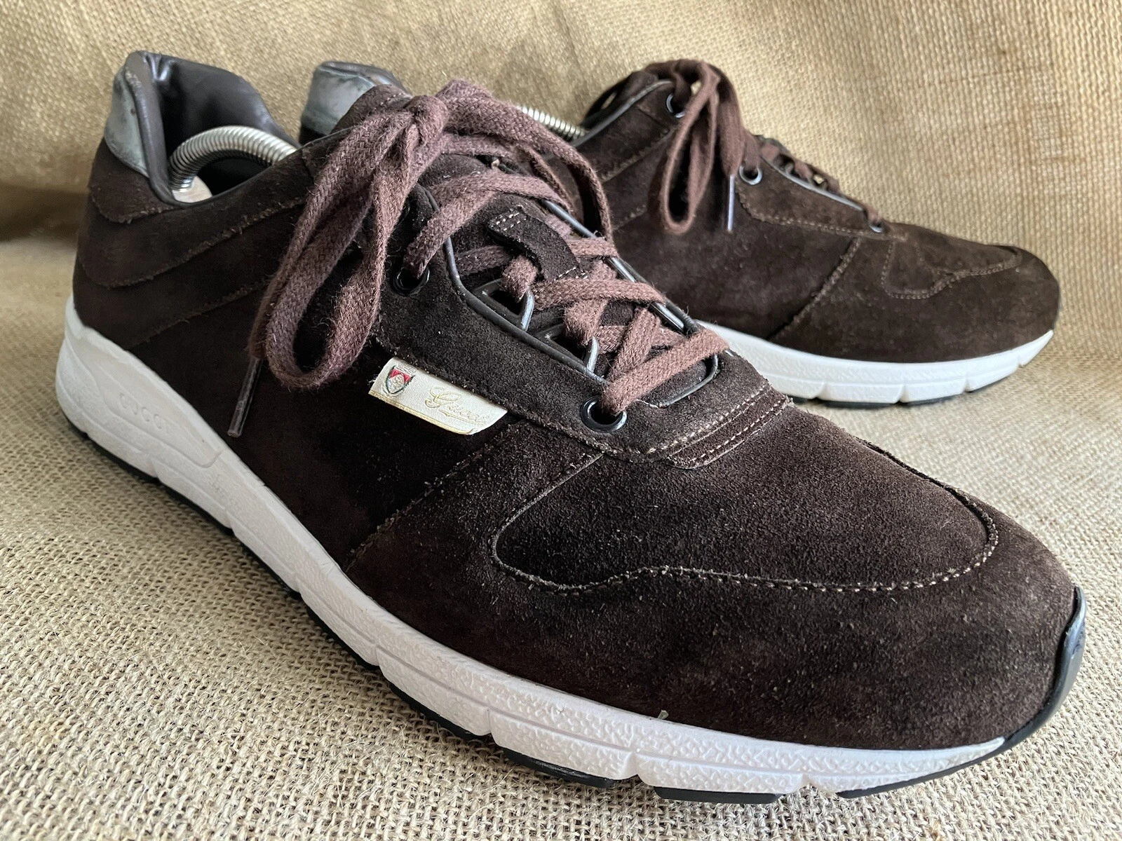 Baskets basses homme Gucci en daim marron taille UK 10 G    US 11 / 336615