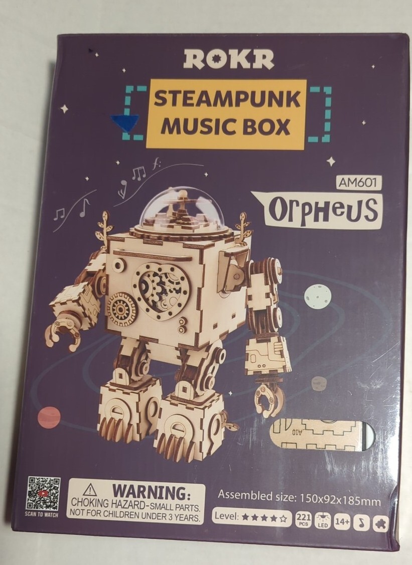 ORPHEUSオルゴール Yesterday・My Way Bulova Men's Gold Tone Stainless Steel Frank Sinatra 'My Way