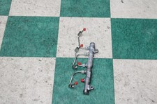 15-19 F250 6.7l Diesel Engine Motor Right Rh Fuel Injection Rail Factory Oem Wty