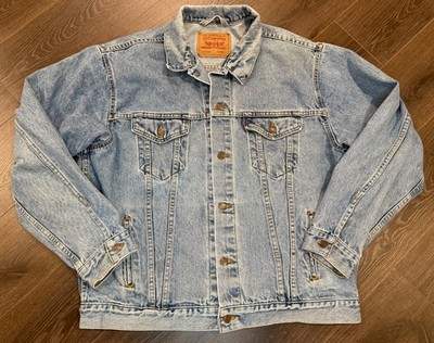 VTG Levis Blue Lived In Denim Trucker Button Front Jacket Made USA 70507-4890 XL
