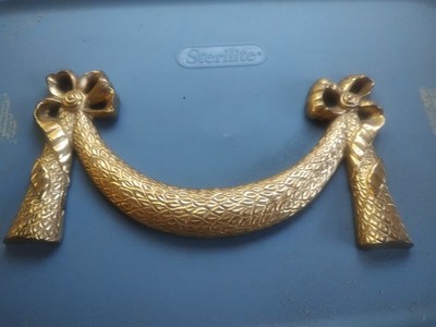 Vintage Solid Brass Wall Hanging Hollywood Regency Ribbon and Bow Swag Design