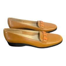 Salvatore Ferragamo 8 2A Tan Leather Loafers Gancini Link Hardware Flats Italy