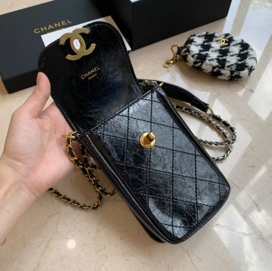 MAKEUP BEAUTY Novelty Chanel Smartphone Pouch Shoulder Coin Mini Case New GWP - Image 2 of 4