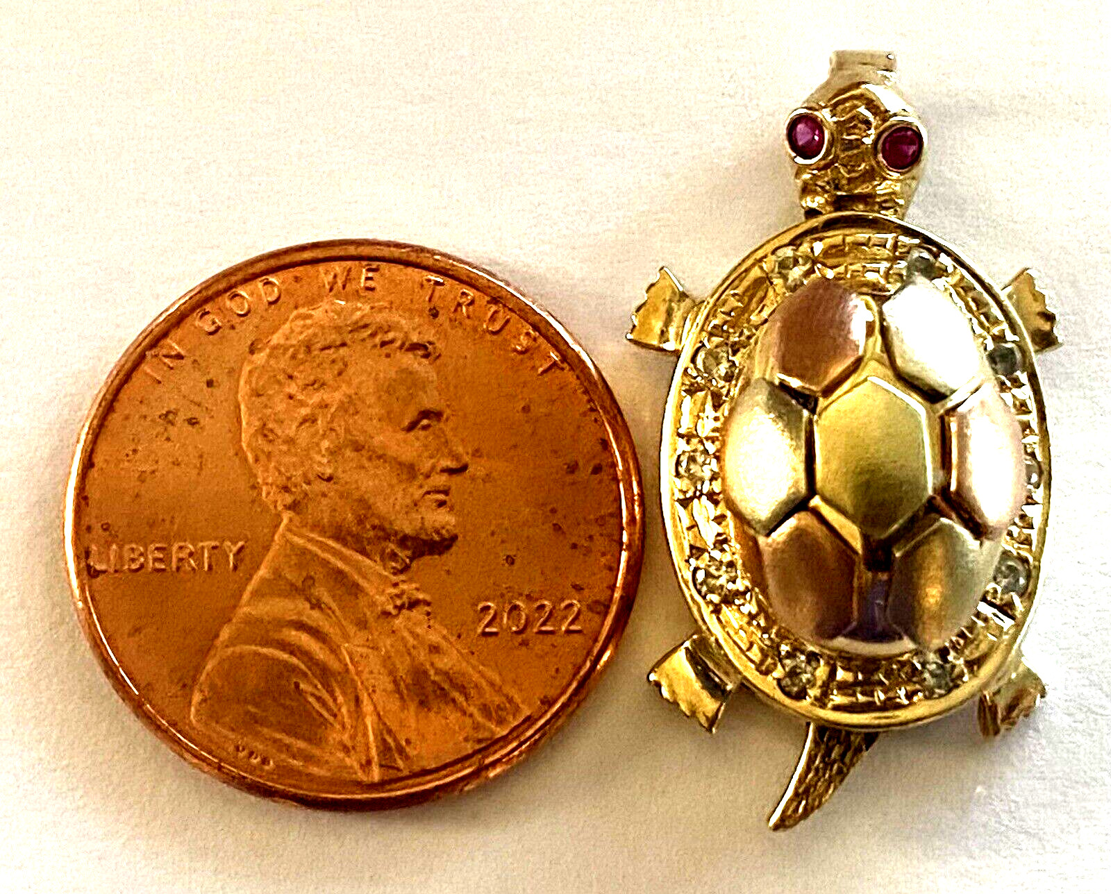 14K Multi Tone Solid Gold Turtle Ruby Eye 10 Diam… - image 3