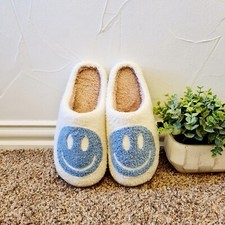 HappyFace Cozy Winter Indoor Slipper, Christmas Gift, Unisex Blue HappyFace, US6