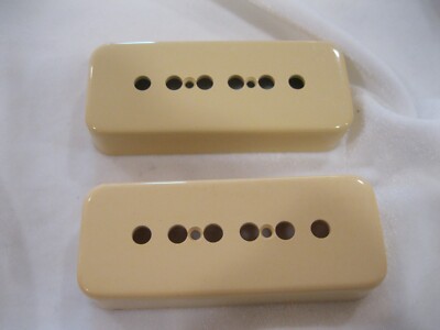 Two Vintage CREME Gibson P-90 PICKUP COVERS UC 452 B