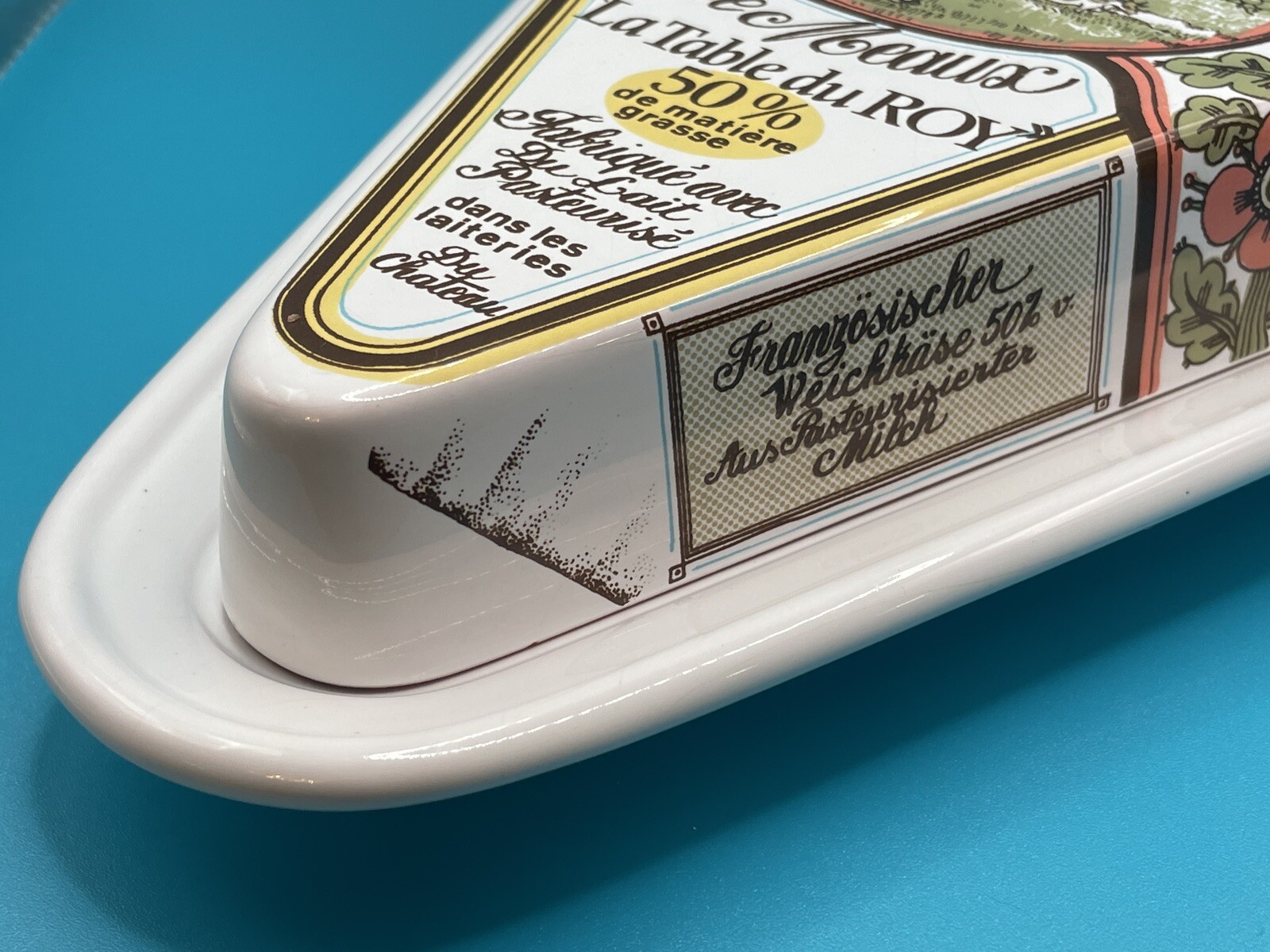 Estello Veritable Brie Pottery Cheese Holder Lidded Tray Made In France 2 pc